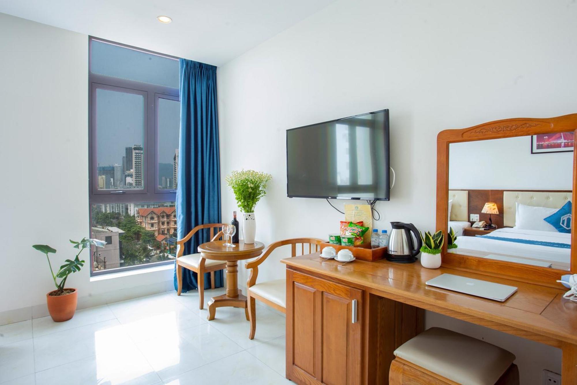 Toan Thang Beach Hotel Da Nang Exterior photo