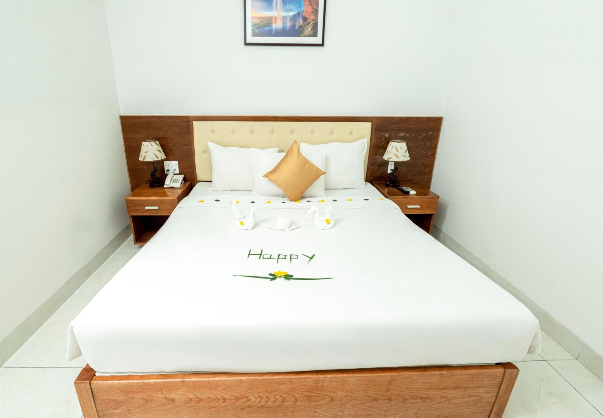 Toan Thang Beach Hotel Da Nang Exterior photo