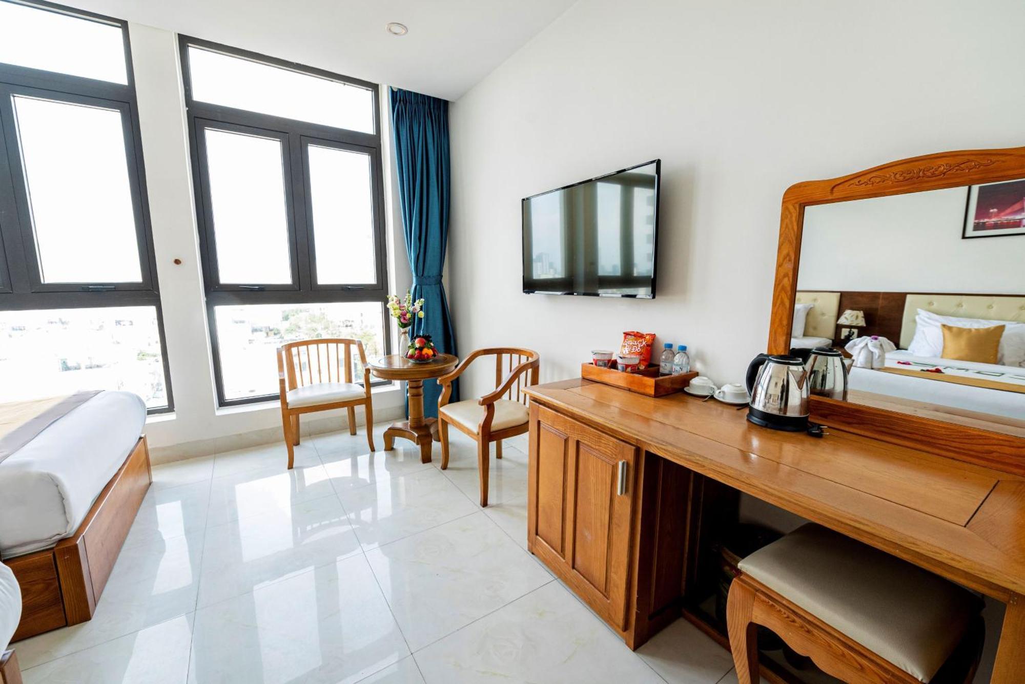 Toan Thang Beach Hotel Da Nang Exterior photo