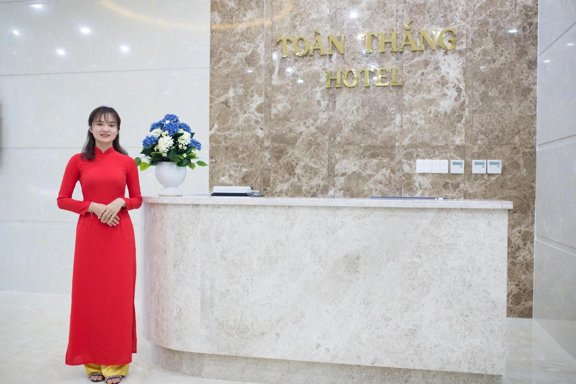 Toan Thang Beach Hotel Da Nang Exterior photo